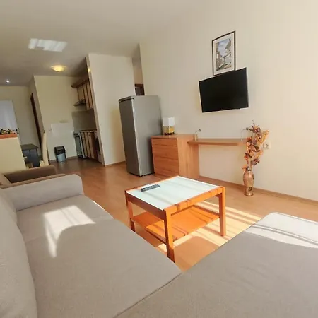 - Sleeps 6 Pet Friendly & 6 Pools * Сонячний Берег